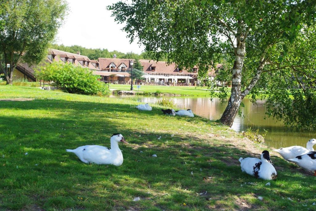 photo de L'Orée des Chênes, The Originals Relais